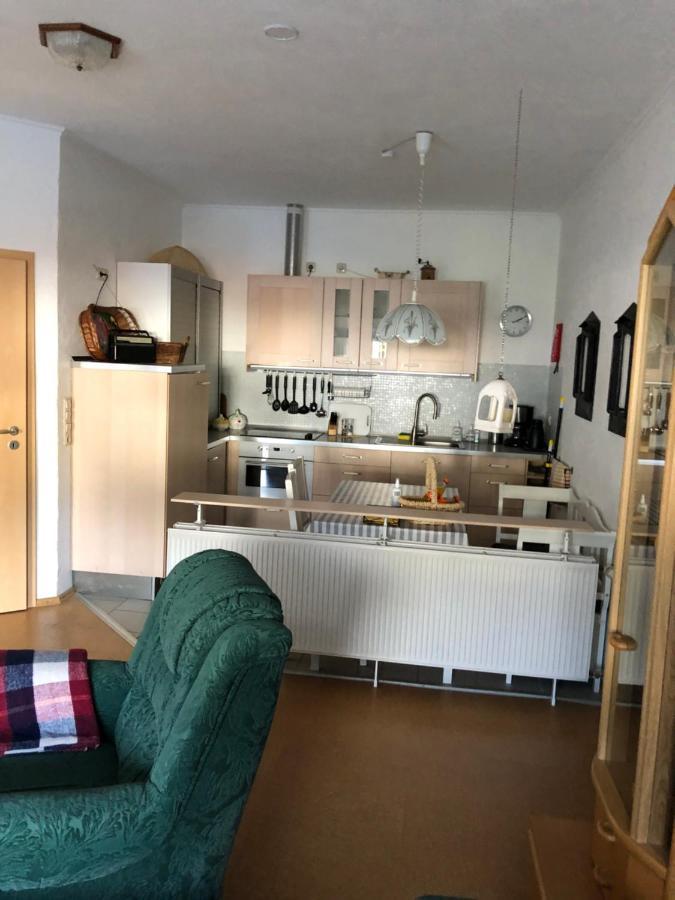 Ferienappartment Mit Schlafzimmer Farschweiler Exterior foto